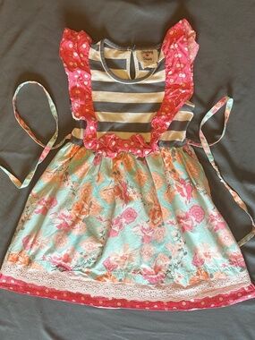 Counting Daisies 5T Dress